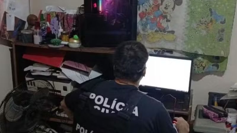 Megaoperação em 12 estados mira adolescentes suspeitos de crimes de ódio na internet