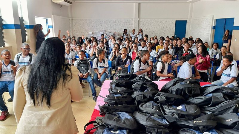 image-33 Prefeitura de cidade baiana entrega Kits Escolares a cerca de 6 mil estudantes da Rede Municipal