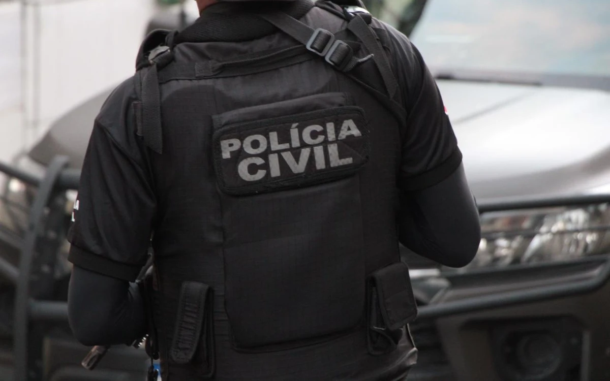 Vítima de estupro denuncia padrasto após ser desacreditada pela mãe na Bahia