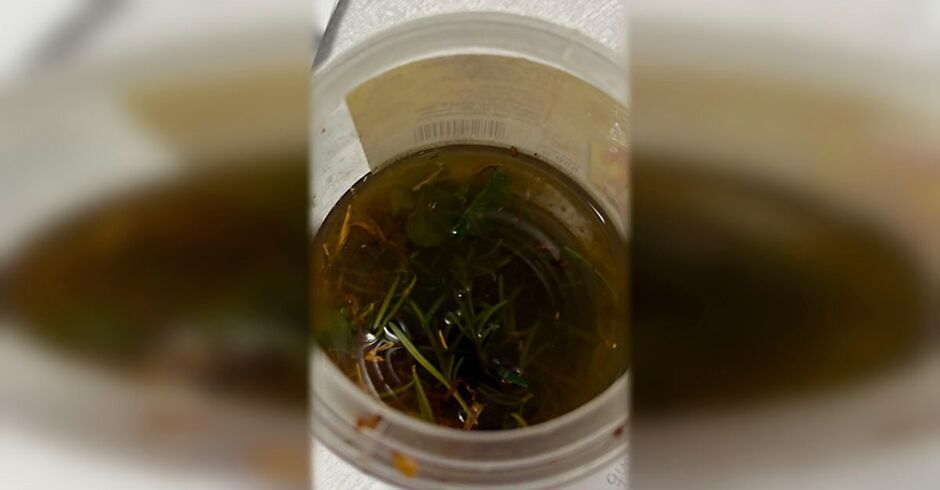 Bebê de 1 ano é hospitalizado após ingerir mistura de maconha e álcool