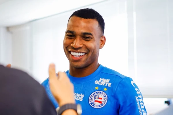 image-13 Convocado para a Seleção, Jean Lucas não segura o choro: 'Muito feliz'